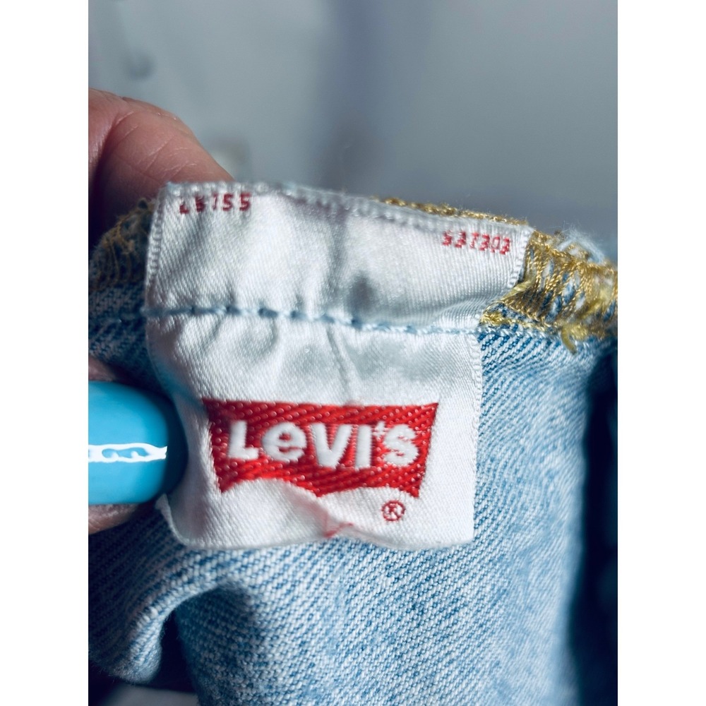Levis 501 Original Light Wash High-Rise Distressed CutOff Shorts Button Fly | 25 - Picture 7 of 10